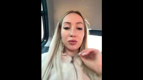 Media: kirablake Bongacams 2023-10-09 14:20:00