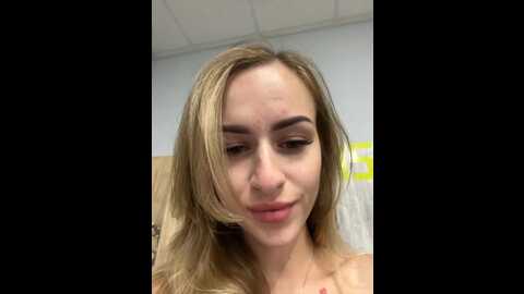 Media: _molly_mae_ Bongacams 2023-10-10 17:28:00