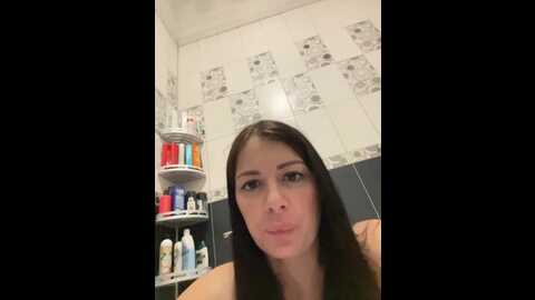 Media: 17alisa1717 Bongacams 2023-10-11 19:07:00