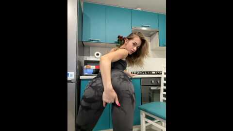 Media: _molly_mae_ Bongacams 2023-10-11 02:32:00