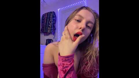 Media: jucielussie Bongacams 2023-10-11 17:14:00