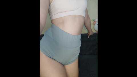 Media: isilib_kisa Bongacams 2023-10-12 19:24:00