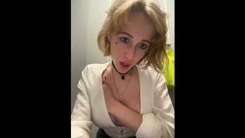 Media: likachkaa Bongacams 2023-10-12 17:46:00