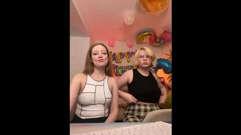 Media: radiants_two Bongacams 2023-10-13 00:20:00