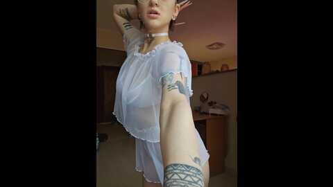 Media: lolymolly Bongacams 2023-10-14 03:18:00
