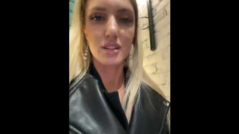 Media: sexparaa Bongacams 2023-10-14 18:34:00