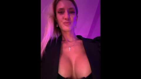 Media: sexparaa Bongacams 2023-10-14 19:45:00