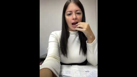 Media: 17alisa1717 Bongacams 2023-10-15 06:02:00