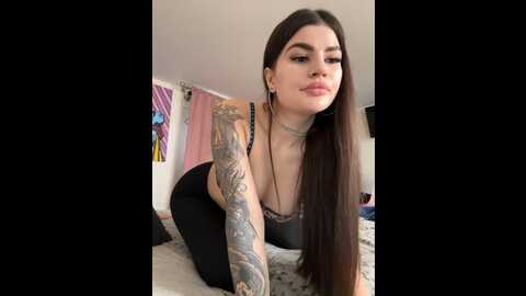 Media: _maybebaby_ Bongacams 2023-10-15 11:18:00