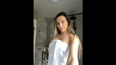 Media: amarulla Bongacams 2023-10-15 10:42:00