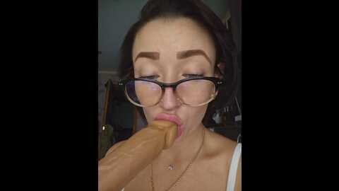 Media: aureliyxxx Bongacams 2023-10-15 04:05:00