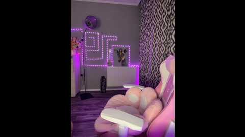 Media: damilui Bongacams 2023-10-15 19:38:00