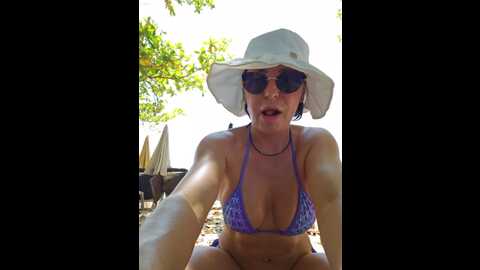 Media: editamilf Bongacams 2023-10-17 04:46:00