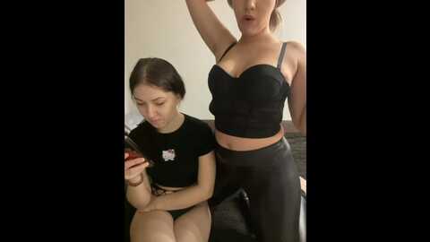 Media: karolina7 Bongacams 2023-10-17 19:06:00
