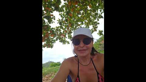 Media: editamilf Bongacams 2023-10-18 04:14:00