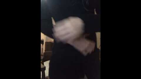 Media: honeyiamhome Bongacams 2023-10-18 16:12:00