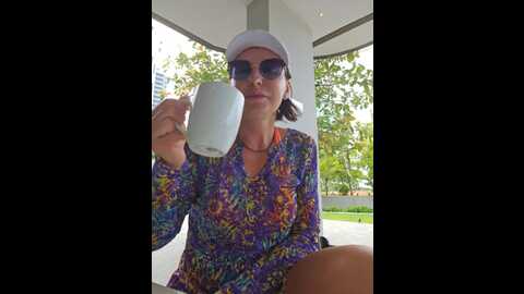 Media: editamilf Bongacams 2023-10-19 03:16:00