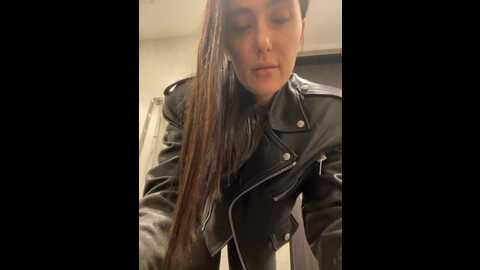 Media: linahelen Bongacams 2023-10-19 12:14:00