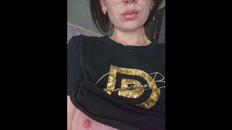 Media: aureliyxxx Bongacams 2023-10-20 16:42:00