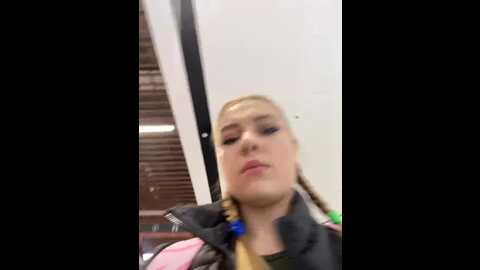 Media: jucielussie Bongacams 2023-10-20 08:22:00