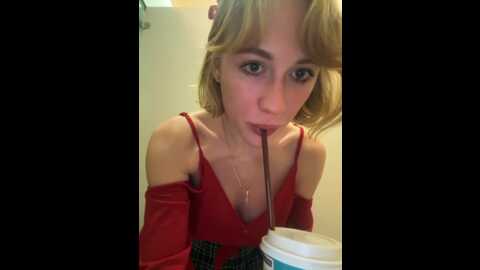 Media: likachkaa Bongacams 2023-10-20 14:10:00