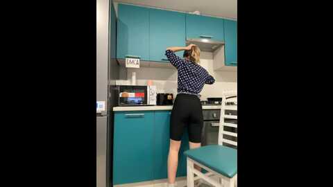 Media: _molly_mae_ Bongacams 2023-10-21 04:08:00