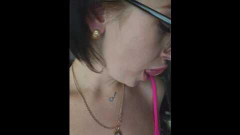 Media: aureliyxxx Bongacams 2023-10-21 10:00:00