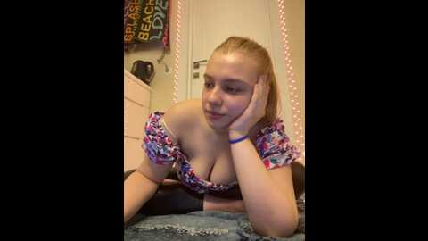 Media: jucielussie Bongacams 2023-10-21 03:30:00