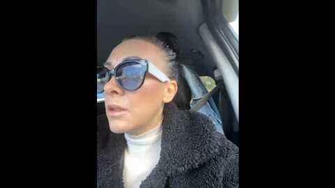 Media: karolinamilf Bongacams 2023-10-22 09:02:00