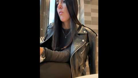 Media: linahelen Bongacams 2023-10-23 14:18:00
