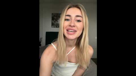 Media: _cosmickitty_ Bongacams 2023-10-24 12:50:00