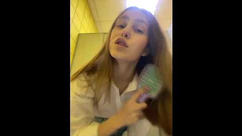 Media: adelaida1001 Bongacams 2023-10-24 12:58:00
