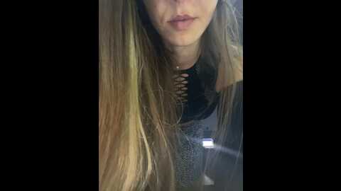 Media: monikayyy Bongacams 2023-10-24 16:14:00