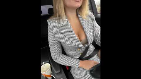 Media: yuliyalasker Bongacams 2023-10-24 04:48:00
