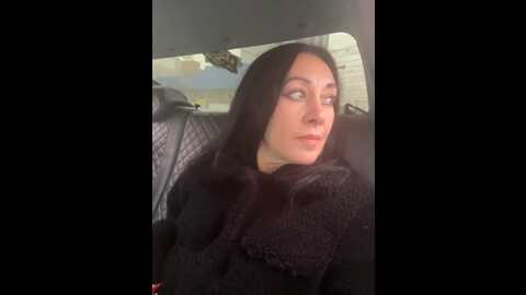 Media: karolinamilf Bongacams 2023-10-25 09:34:00