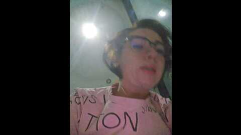 Media: aureliyxxx Bongacams 2023-10-26 02:06:00