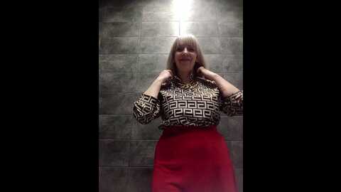 Media: mery8poppins Bongacams 2023-10-26 09:34:00