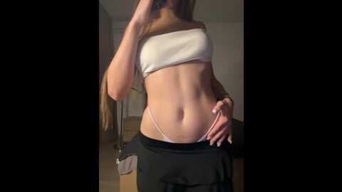 Media: kiss_miss01 Bongacams 2023-10-27 20:28:00