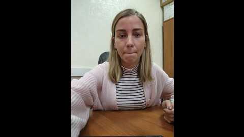 Media: yourlove66 Bongacams 2023-10-27 08:26:00