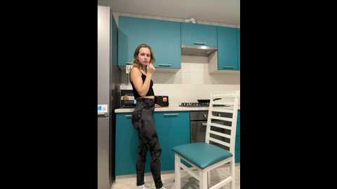 Media: _molly_mae_ Bongacams 2023-10-31 04:56:00