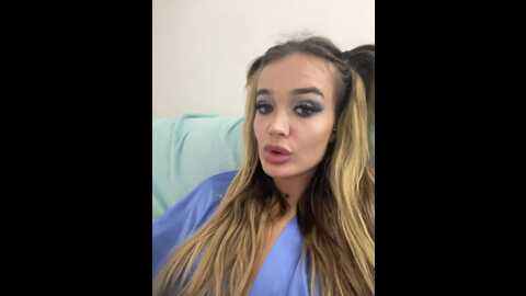 Media: jasmin_li Bongacams 2023-10-31 21:58:00