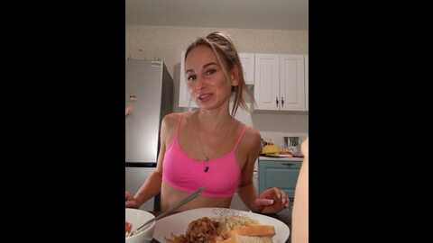 Media: marysiaxxx Bongacams 2023-10-31 16:18:00