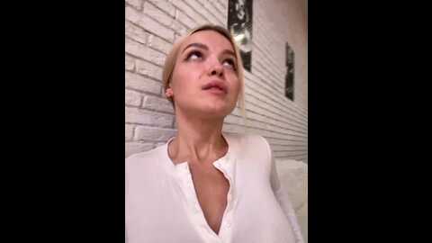 missangel13 @ bongacams on 20231102