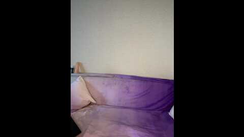 Media: myr_kiss Bongacams 2023-11-03 05:11:00
