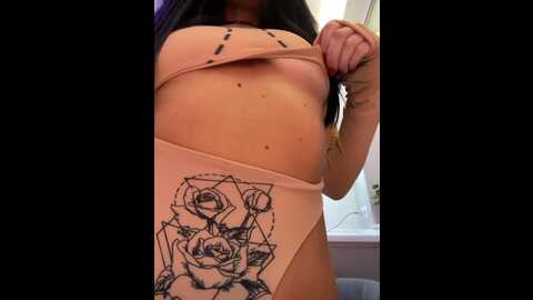Media: sweetkira25 Bongacams 2023-11-03 22:24:00