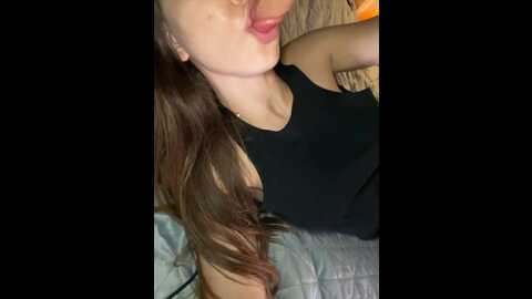 Media: monikayyy Bongacams 2023-11-04 19:48:00