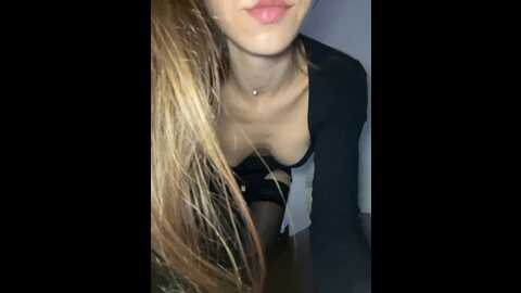 Media: monikayyy Bongacams 2023-11-05 18:24:00