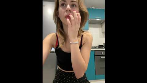 Media: _molly_mae_ Bongacams 2023-11-07 20:42:00