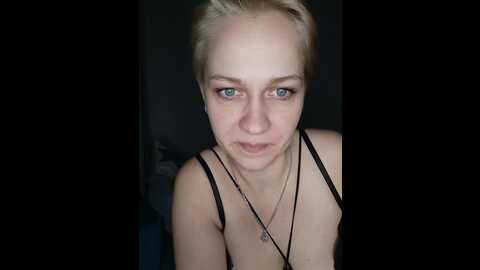 alex_martin7572 @ bongacams on 20231107