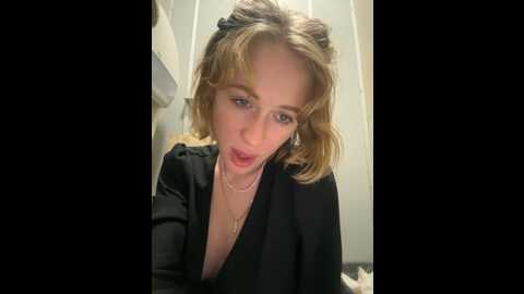 Media: likachkaa Bongacams 2023-11-07 18:32:00